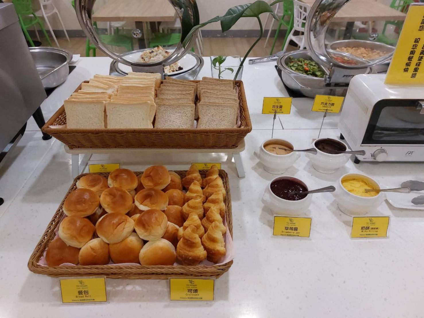 Tc Hotel - Hualien Zhongxiao Εξωτερικό φωτογραφία
